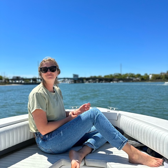 Meet your Posher, Mary - Picture 4 of 4